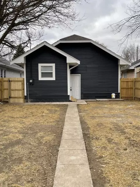 Exterior - 2826 E 18th St, Indianapolis, IN 46218 photo 6 of 6