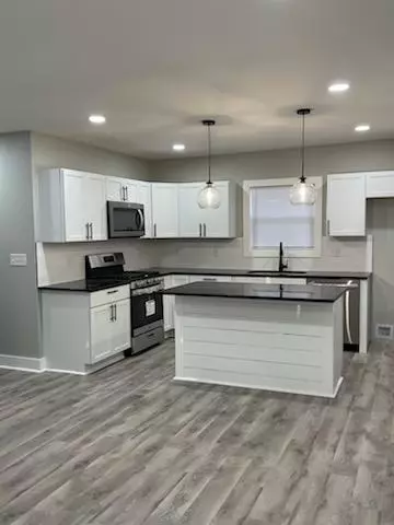 Kitchen - 2826 E 18th St, Indianapolis, IN 46218 photo 1 of 2