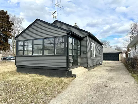 949 N Livingston Ave, Indianapolis, IN 46222