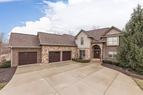4655 Pearcrest Way, Greenwood, IN 46143