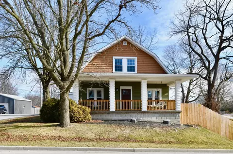 201 S Washington St, Bainbridge, IN 46105