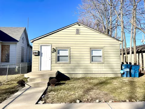 2110 Clay St, Indianapolis, IN 46205