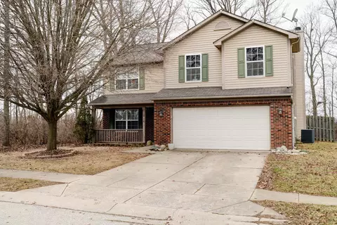 956 Flying Sun Dr, Avon, IN 46123