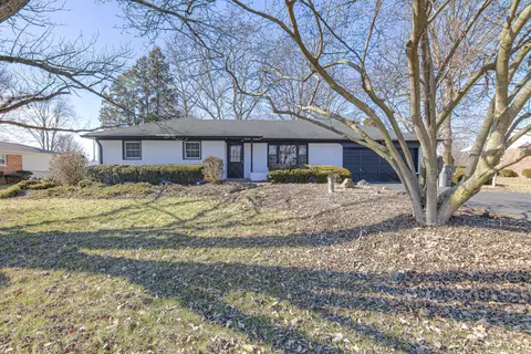 4144 Five Points Rd, Indianapolis, IN 46239