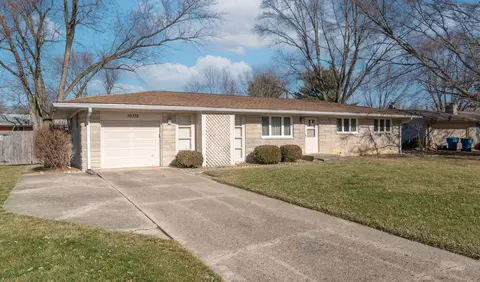 10372 Carrollton Ave, Indianapolis, IN 46280