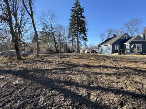 5104 Indianola Ave, Indianapolis, IN 46205