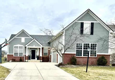 12884 Reedy Ct, Carmel, IN 46032