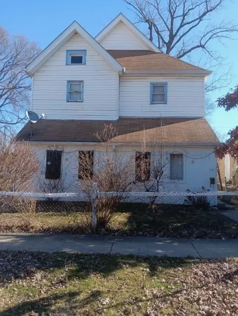35 N Walcott St, Indianapolis, IN 46201