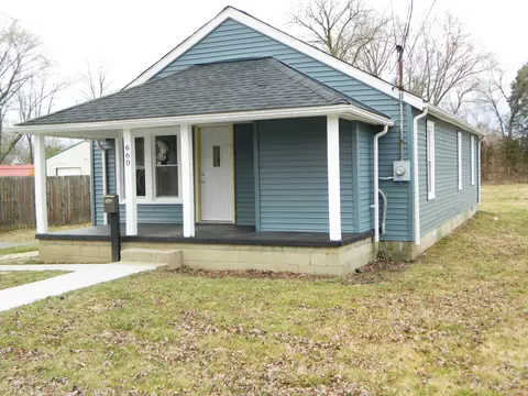 660 S Vine St, Seymour, IN 47274