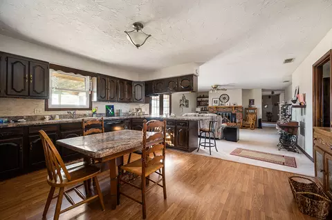 Dining - 6873 E 1100 N, Pendleton, IN 46064 photo 2 of 2