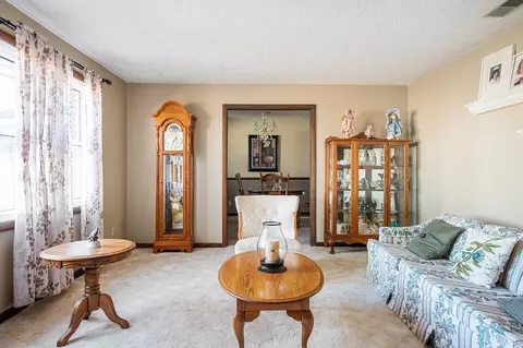Living - 6873 E 1100 N, Pendleton, IN 46064 photo 2 of 3