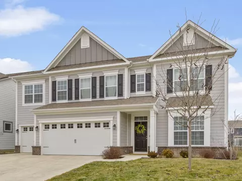19196 Scofield Farms Blvd, Westfield, IN 46062