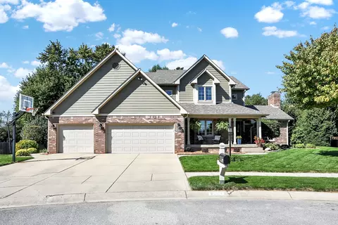 8608 Wrangler Ct, Indianapolis, IN 46217