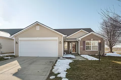 12734 Old Pond Rd, Noblesville, IN 46060