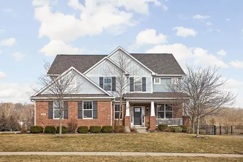 8968 Windpointe Pass, Zionsville, IN 46077