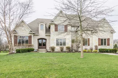 10534 Iron Horse Ln, Carmel, IN 46032