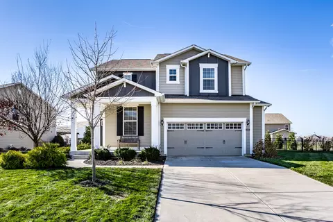 13584 Forest Glade Dr, Fishers, IN 46037