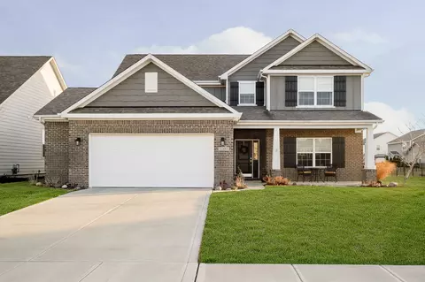 11883 Helenite Dr, Noblesville, IN 46060