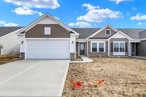 125 Maxim Ct, Cumberland, IN 46229