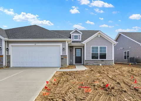 131 Maxim Ct, Cumberland, IN 46229