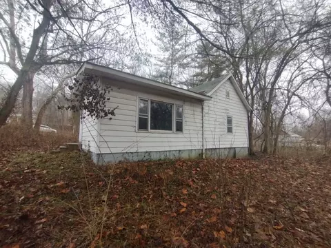 Other - 2458 E Knowles St, Clinton, IN 47842 photo 1 of 5