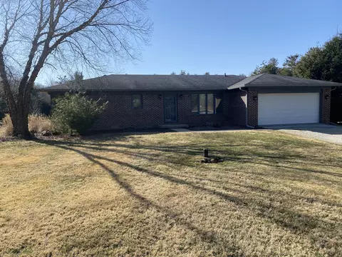 13537 E 116th St, Fishers, IN 46037 photo 2