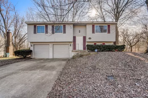 2611 Pawnee Dr, Indianapolis, IN 46229