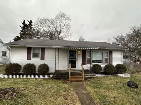 415 Parkway Dr, Columbus, IN 47201