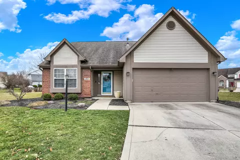 13817 Wabash Dr, Fishers, IN 46038