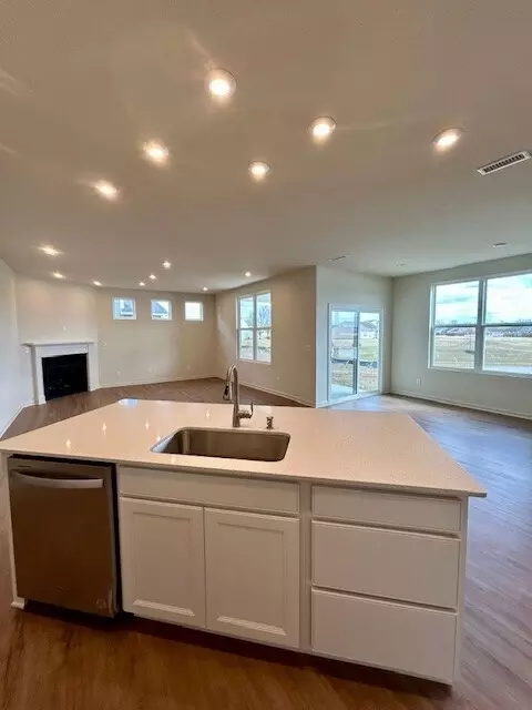 Kitchen - 809 Pearson Pass, Avon, IN 46123 photo 2 of 2