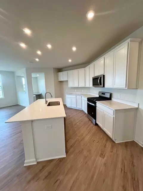 Kitchen - 809 Pearson Pass, Avon, IN 46123 photo 1 of 2