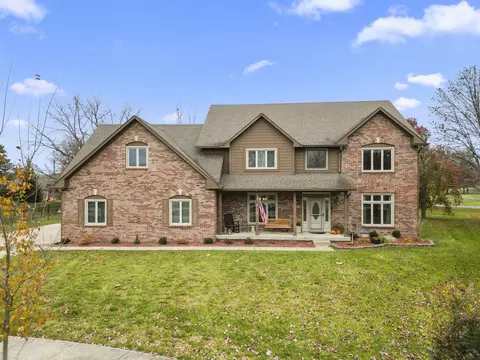 5384 Innisbrooke Ln, Greenwood, IN 46142