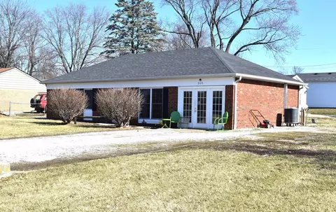 305 Maple St, Monrovia, IN 46157