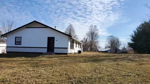 1269 S Marion St, Martinsville, IN 46151