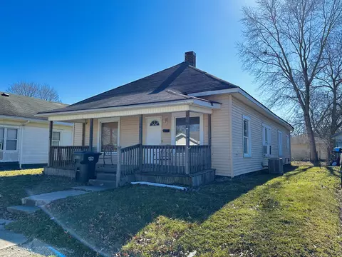 1405 W 4th St, Anderson, IN 46016