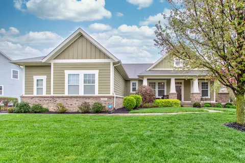 5835 Stroup Dr, Noblesville, IN 46060
