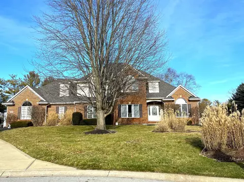 9965 Mirafield Ln, Mccordsville, IN 46055