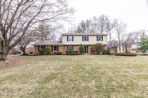 11325 Dona Dr, Carmel, IN 46033