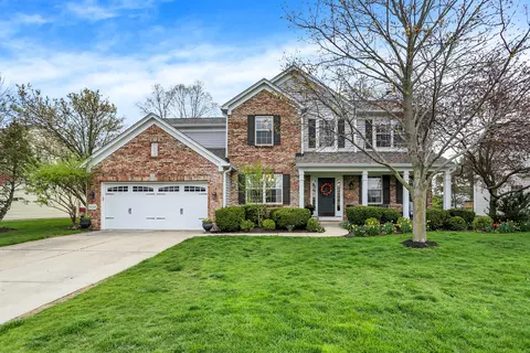 14149 Esprit Dr, Westfield, IN 46074