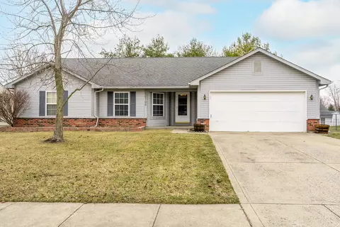 20706 Summitt Rd, Noblesville, IN 46062