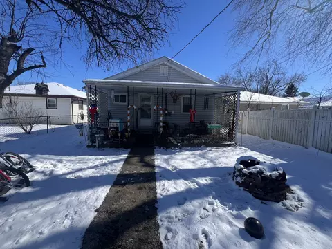3323 Ostheimer Ave, Connersville, IN 47331