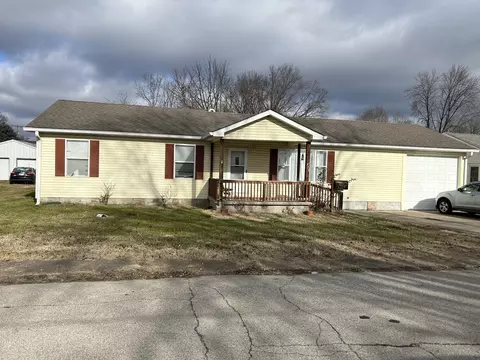 370 E Ambrose St, Martinsville, IN 46151