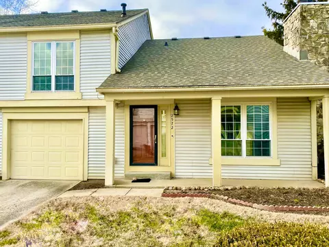 2572 Fox Valley Pl, Indianapolis, IN 46268