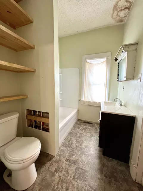 Bath - 617 E Main St, Muncie, IN 47305 photo 1 of 3