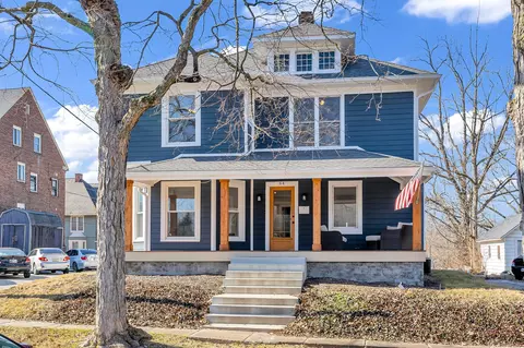64 Henry St, Franklin, IN 46131
