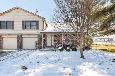 8345 Chapel Pines Dr, Indianapolis, IN 46234