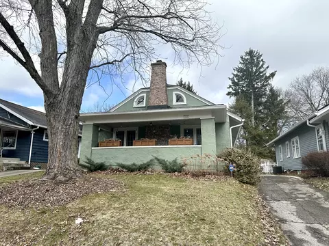142 W 43rd St, Indianapolis, IN 46208