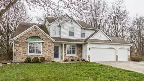 10622 Northhampton Dr, Fishers, IN 46038
