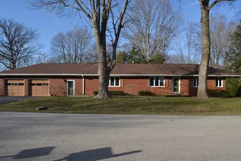3608 Hickory Ln, Lafayette, IN 47905
