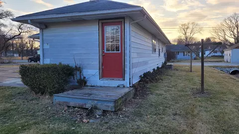 105 S State St, Markleville, IN 46056 photo 8